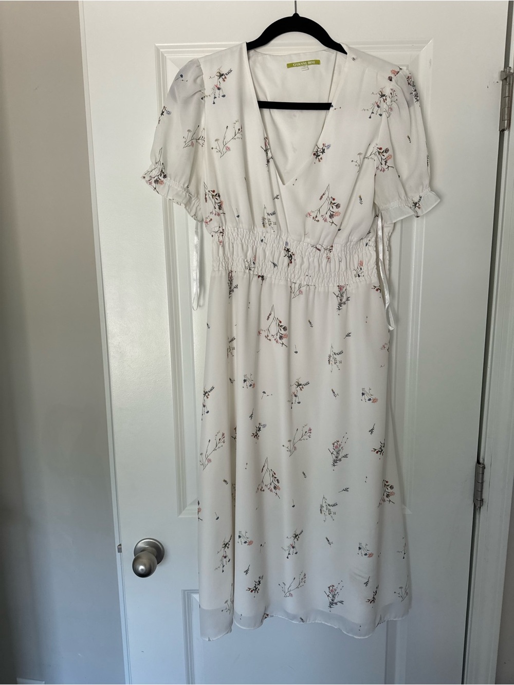 Gianni Bini Cream Floral Midi Dress with Smocked Waist
